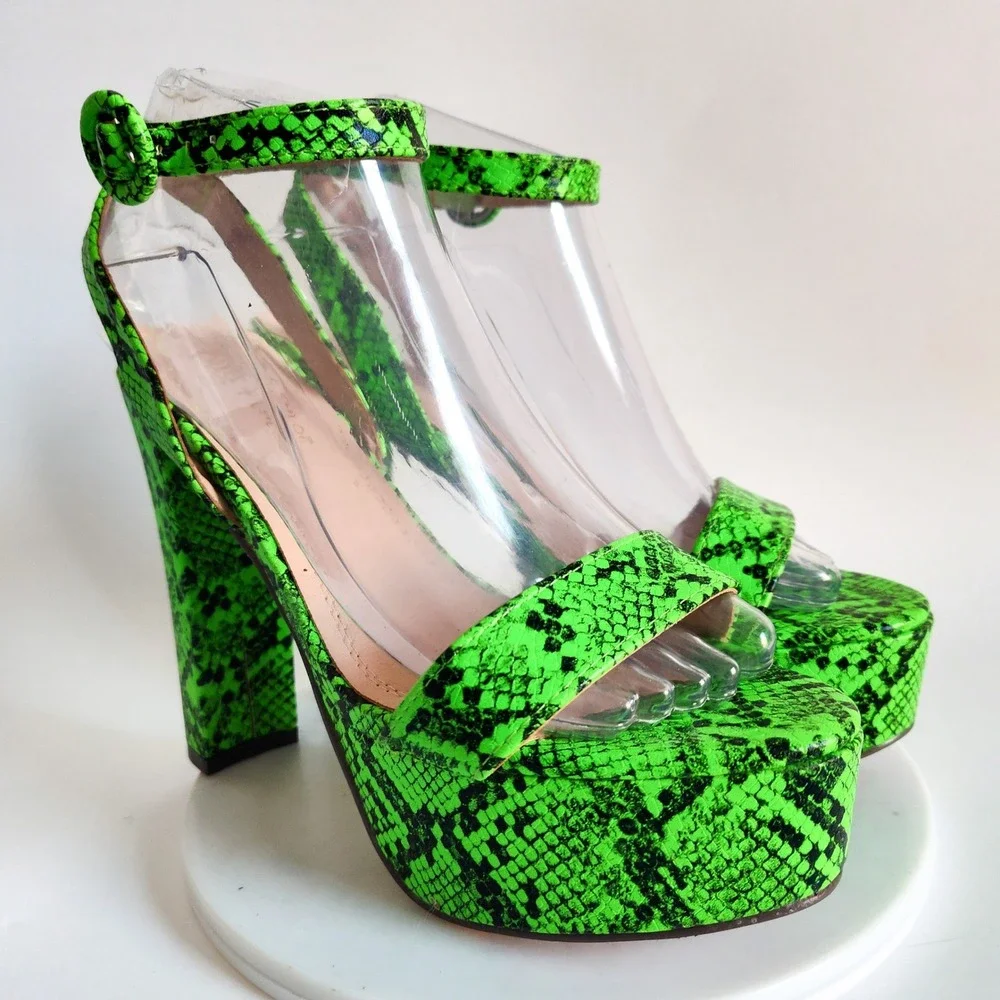 Chase‎ + Chloe Platform Sandals 7.5 Neon Green Snakeskin Ankle Strap Block Heel